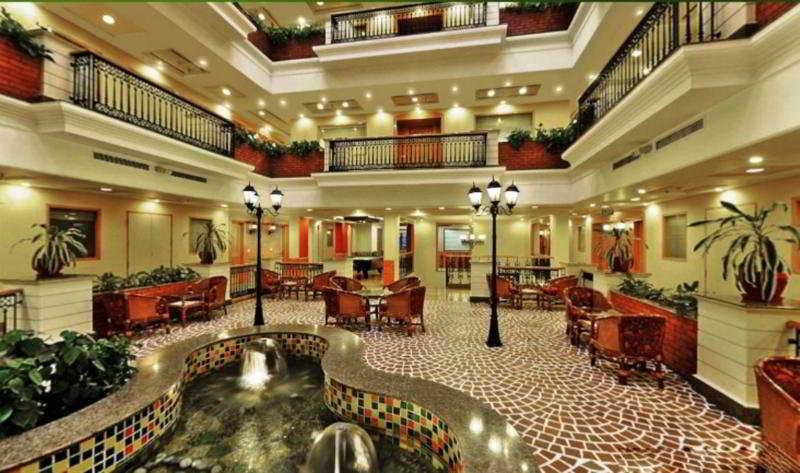 Savoy Suites Ноида Интериор снимка